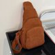 thumbnail image 3 of Bolso bandolera para mujer, bolso informal de estilo callejero con correa ajustable de pana para mujer, 3 of 4