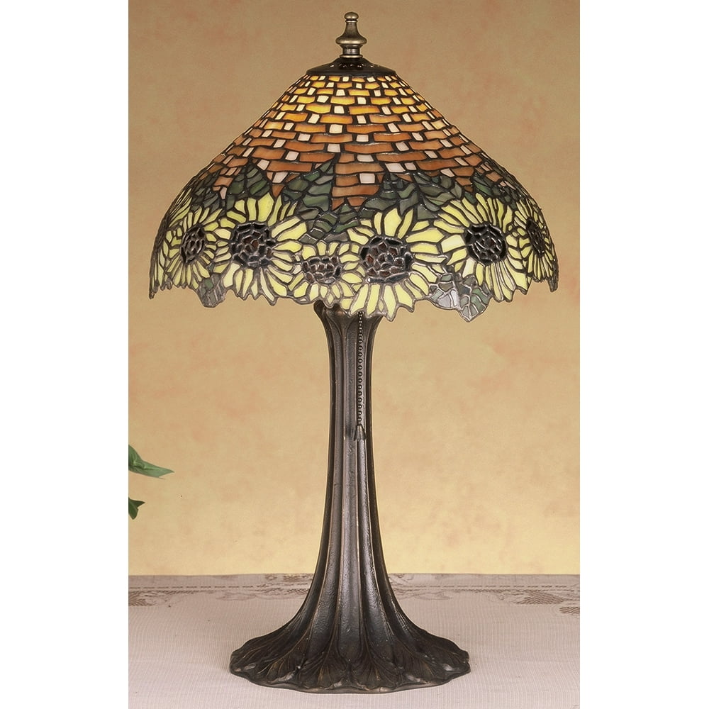 Meyda Tiffany 47591 Vintage Stained Glass / Tiffany Accent Table Lamp