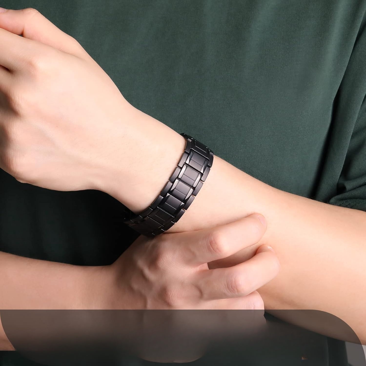 Wollet 3X Pure Titanium Magnetic Bracelets for Men with Folding Clasp (Black)