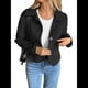 thumbnail image 1 of Chaqueta Blazer Informal para Mujer, de Piel Sintética de Ante con Solapa con Muescas y Botonadura Sencilla. Negro M, 1 of 8