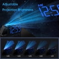 thumbnail image 3 of Reloj despertador con proyección Peakeep giratorio 180° con puerto USB, 3 of 8