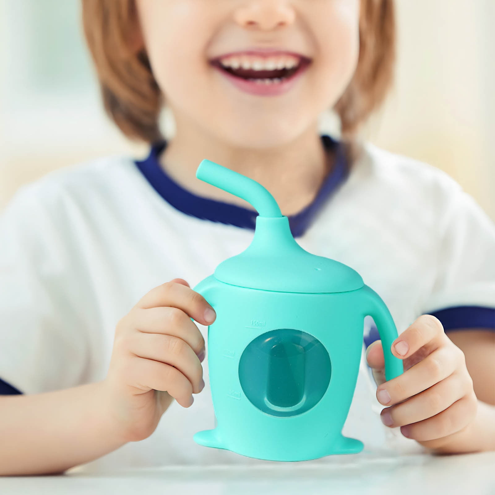 Weloille Silicone Children's Straw Cup Infant Learning Drink Cup with Handle Food Grade Infant Water Cup