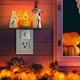 thumbnail image 1 of Wmhnj Luz nocturna de Halloween con efecto de llama parpadeante, enchufe giratorio de 360, casquillo E12, luz nocturna de bajo consumo de 0,8 W para decoracin de interiores., 1 of 7