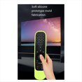 thumbnail image 4 of de Silicona para Control Remoto Smart TV An-MR21 MR22, Antigolpes, Iluminada, Color Gris, 4 of 5