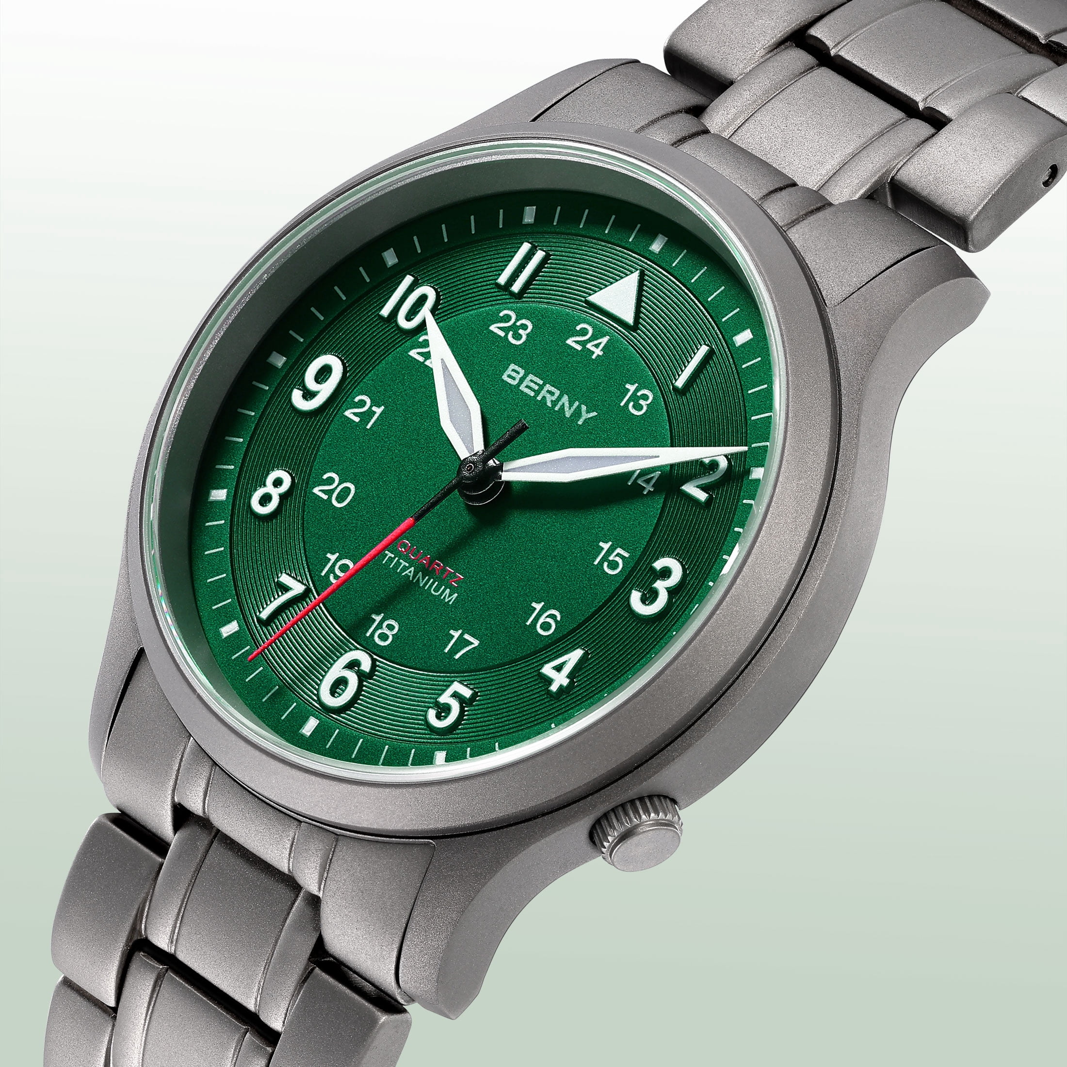 BERNY Titanium Watches for Men, Japanese Quartz Movement Men's Field Watch, 5ATM Waterproof Military Wristwatch for Men, Analog Sport Watches with Super Luminous, Green