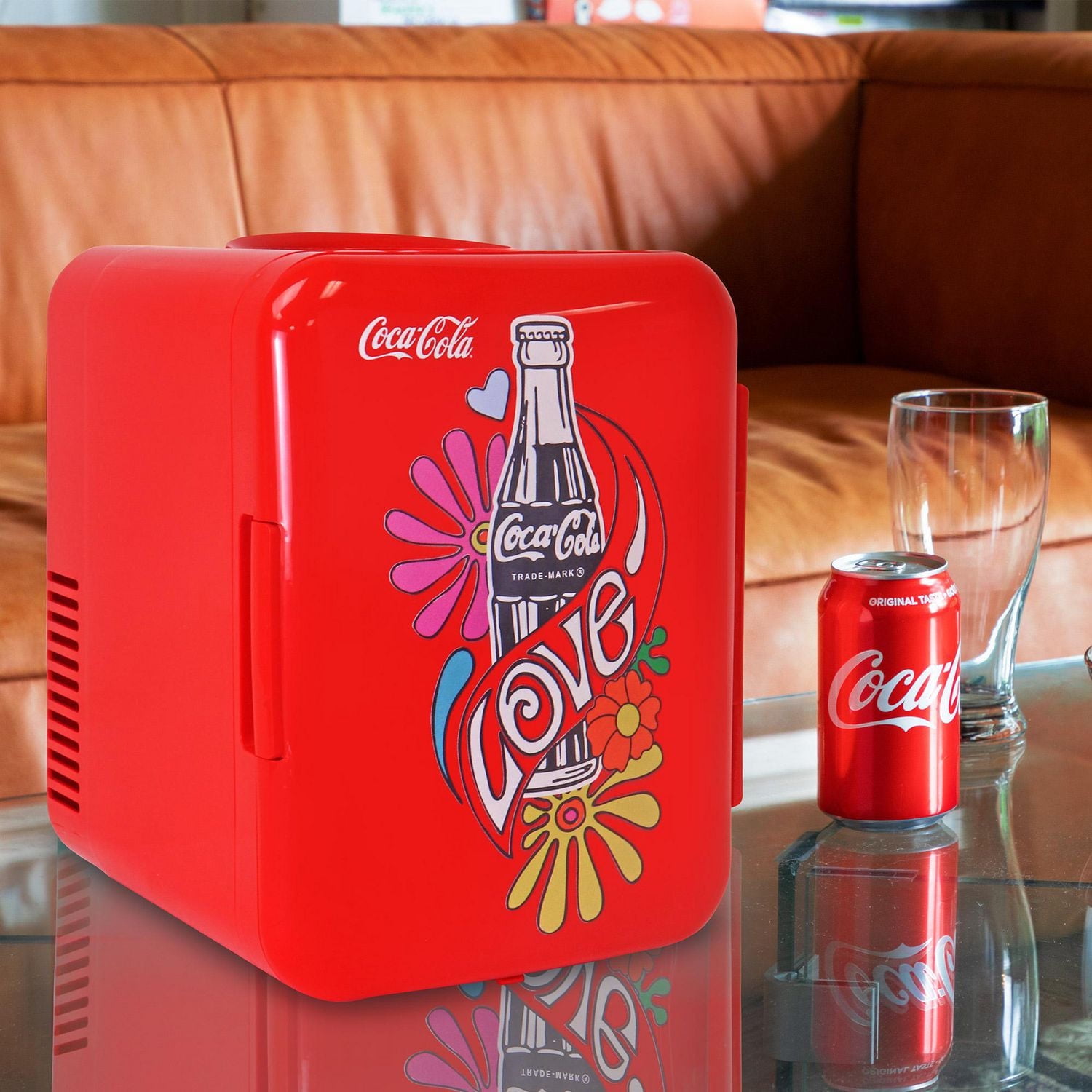 Coca-Cola 4L Portable Mini Fridge, 6 Can Mini Cooler/ Warmer for Travel, Office & Home- Red