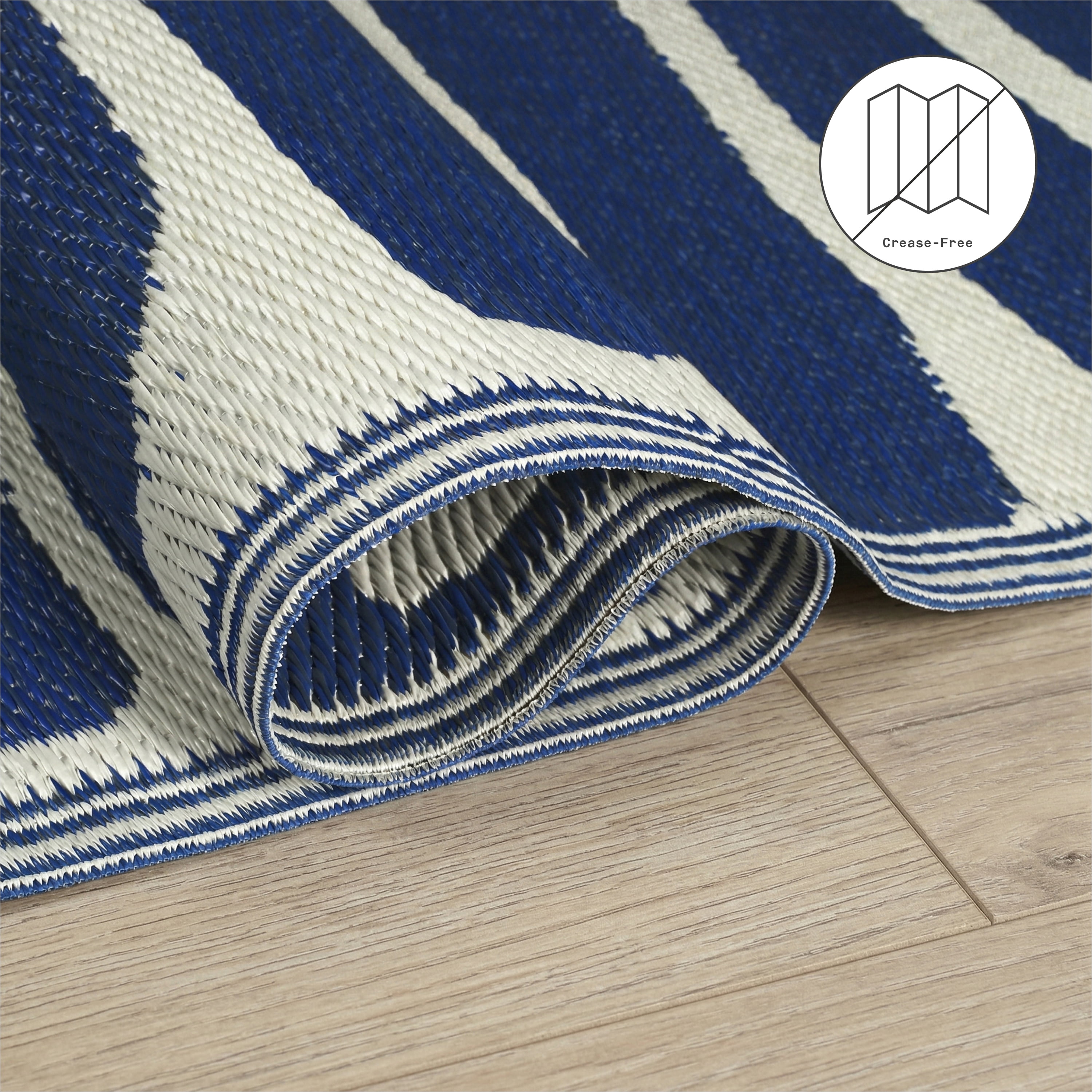 Fab Habitat Tropical Botanical Floral Outdoor Rug - Waterproof, Crease-Free Fade Resistant, Reversible - Recycled Plastic - Patio Porch Balcony Deck Yard Garden - Hilo Navy - 5x8 ft