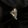 thumbnail image 3 of Broche Florale, Accessoire en Métal Design Fleur Élégant pour Veste Robe Foulard, Bijou de Mode Cadeau pour Femmes, 3 of 3