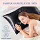 thumbnail image 1 of Funda de almohada de satén sedoso con cierre tipo sobre | Súper suave para el cabello y la piel | Reduce el frizz y las arrugas | Apto para veganos | Negro, azul, rosa y morado | 50 x 66 cm, 1 of 6