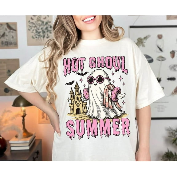 Hot Ghoul Summer T-Shirt, Cute Ghost with Sunglasses Beach Tee, Funny Pink Halloween Shirt for Women, Spooky Babe Summer Outfit