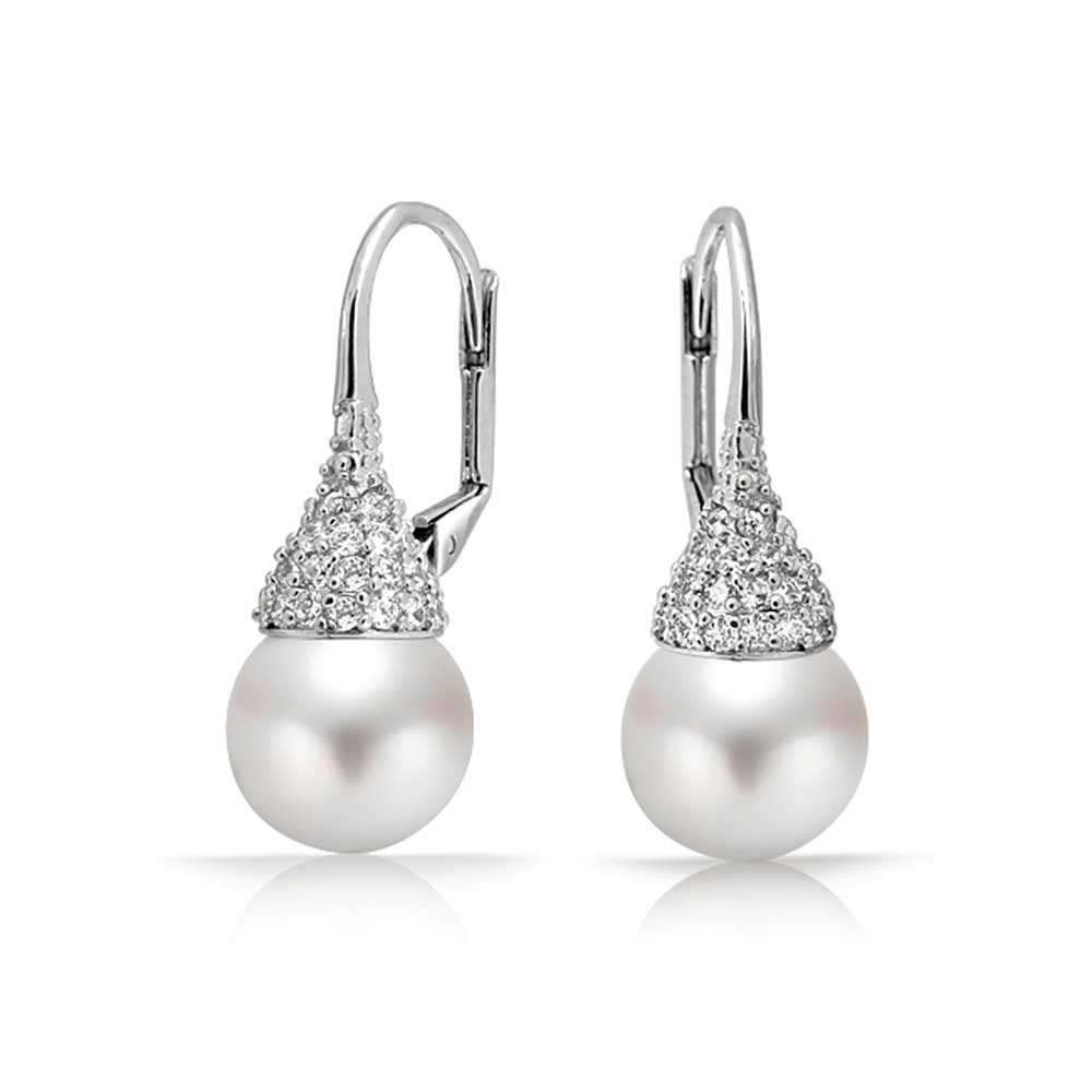 buying earrings for girlfriend