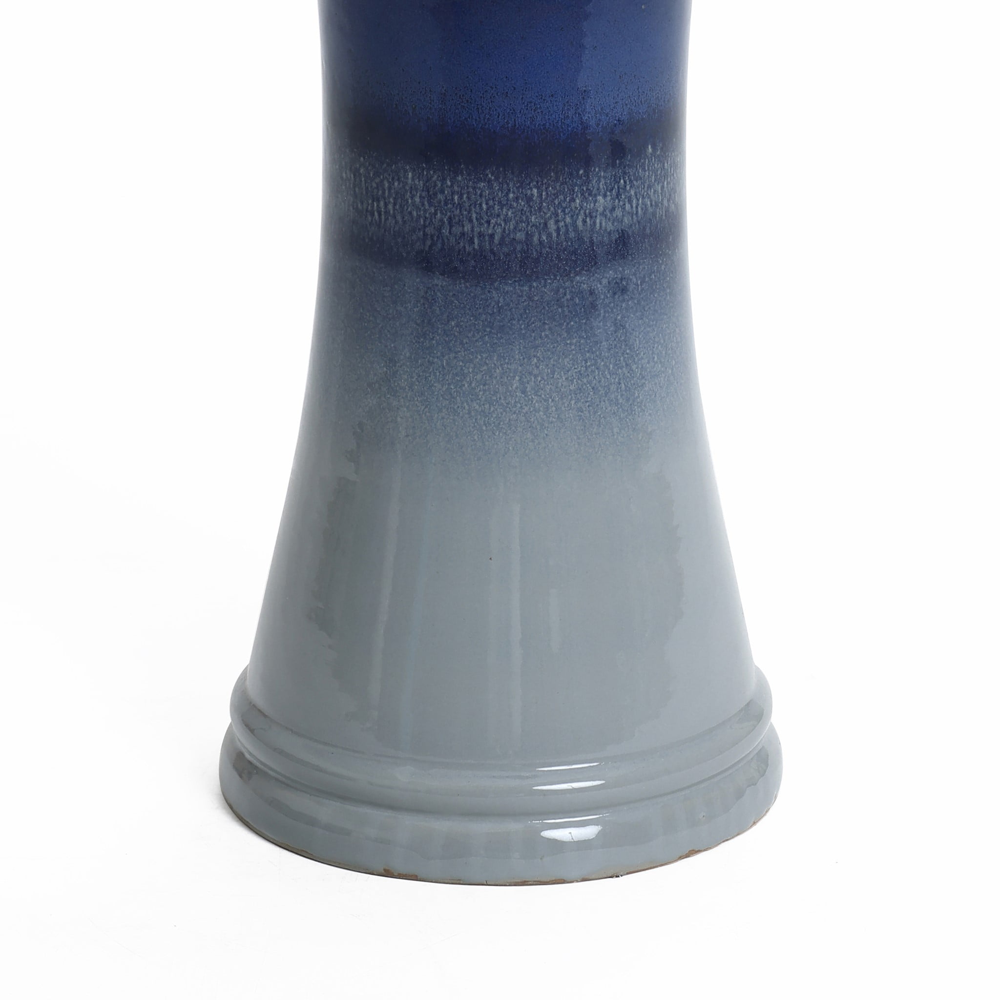 LuxenHome Blue Waves 18-Inch Tall Ceramic Birdbath