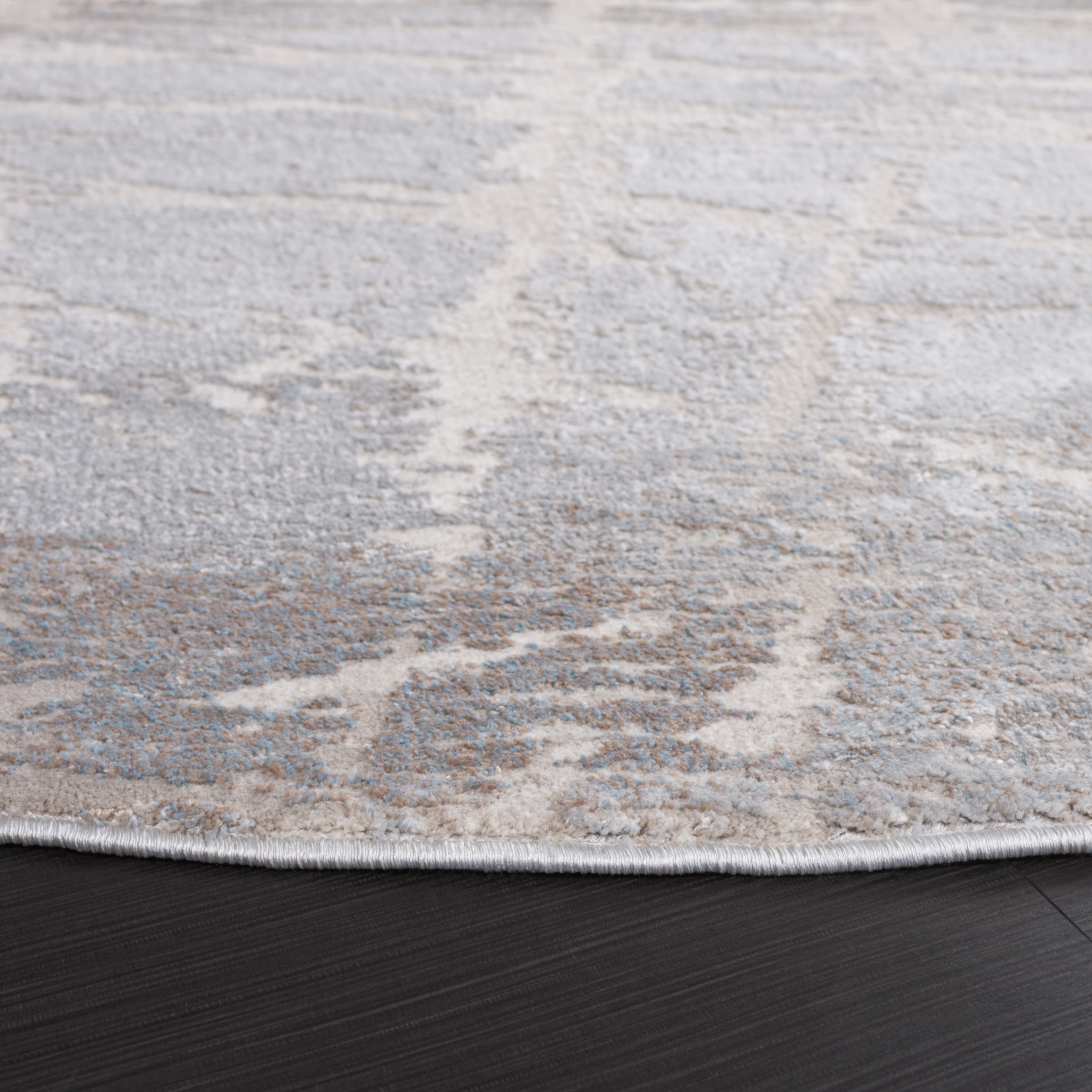 SAFAVIEH Platinum Malandra Abstract Area Rug, Gray/Light Gray, 6'7" x 6'7" Round