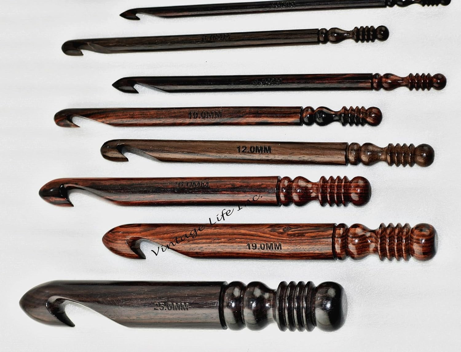 Ergonomic Crochet Hooks Set of 15 Soft Grip Rosewood Hooks 3.5 MM to 25 MM, Wooden Yarn Crochet Hooks for Arthritic Hands Needles for Knitting and Crocheting (Only Hooks)