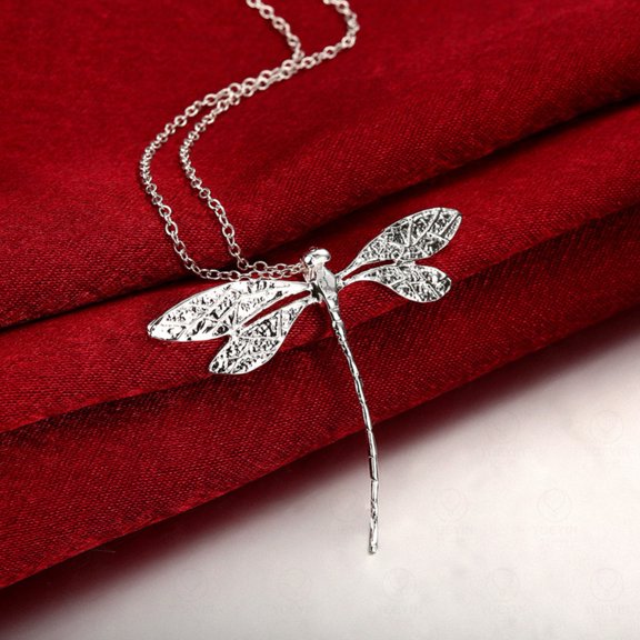 HEVIRGO Dragonfly Pendant Necklace Women Insect Choker Valentine's Day Jewelry Gift for Daily Wear Parties Accessory