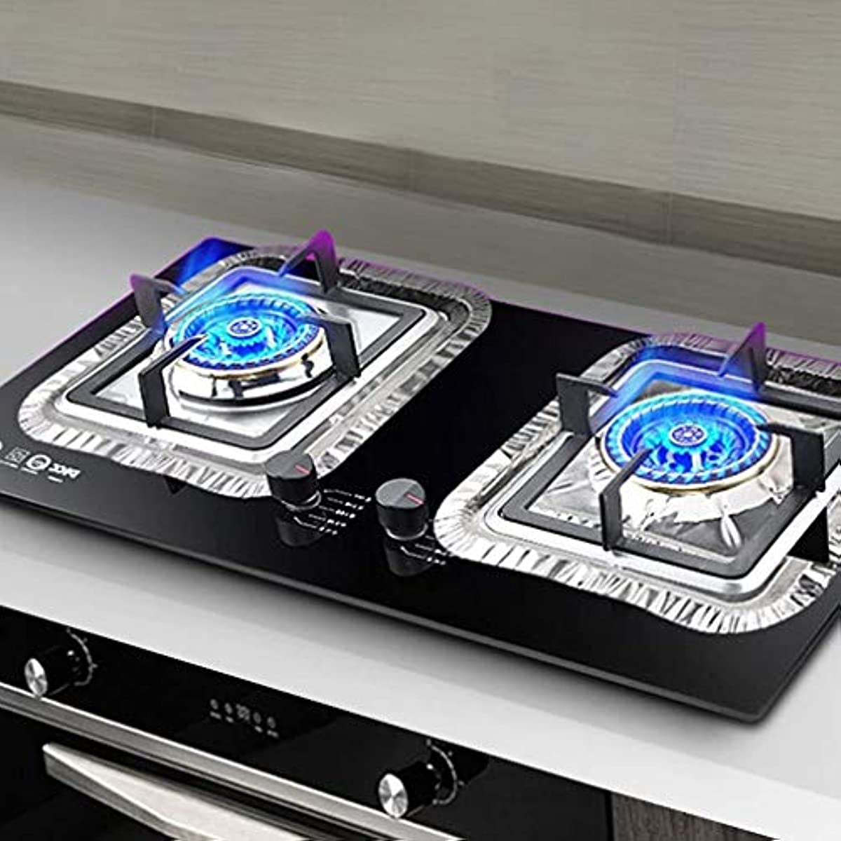 Aluminum Foil Gas Stove Lining, 300-piece Stove Cover, Disposable Square Stove Bib Lining, Gas Stove Protector, Stove Surface Replacement Square 8.5 In