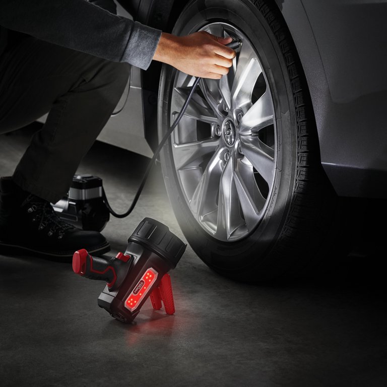 Free Shipping! Hyper Tough LED Spotlight 1800 Lumens with Power