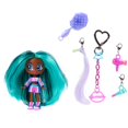thumbnail image 3 of Muñeca coleccionable en paquete B Luscious Locks Gal XE con acceso., 3 of 8