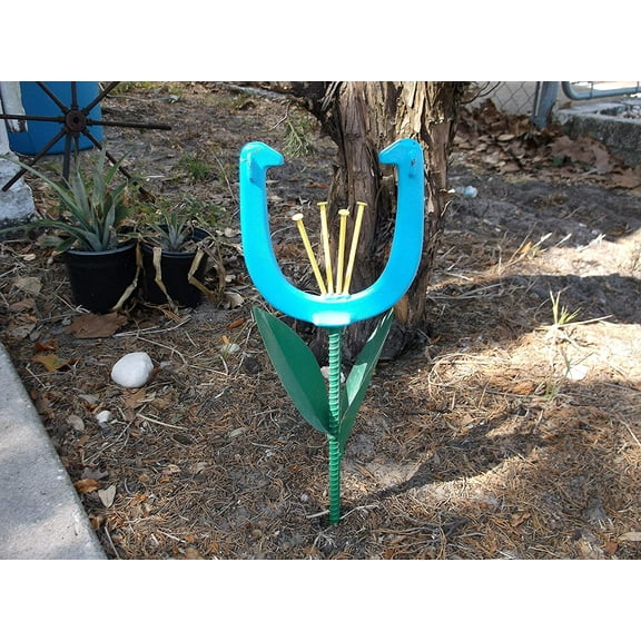 Teal Blue Horseshoe Flower, Horseshoe Garden Art, Metal Yard Art