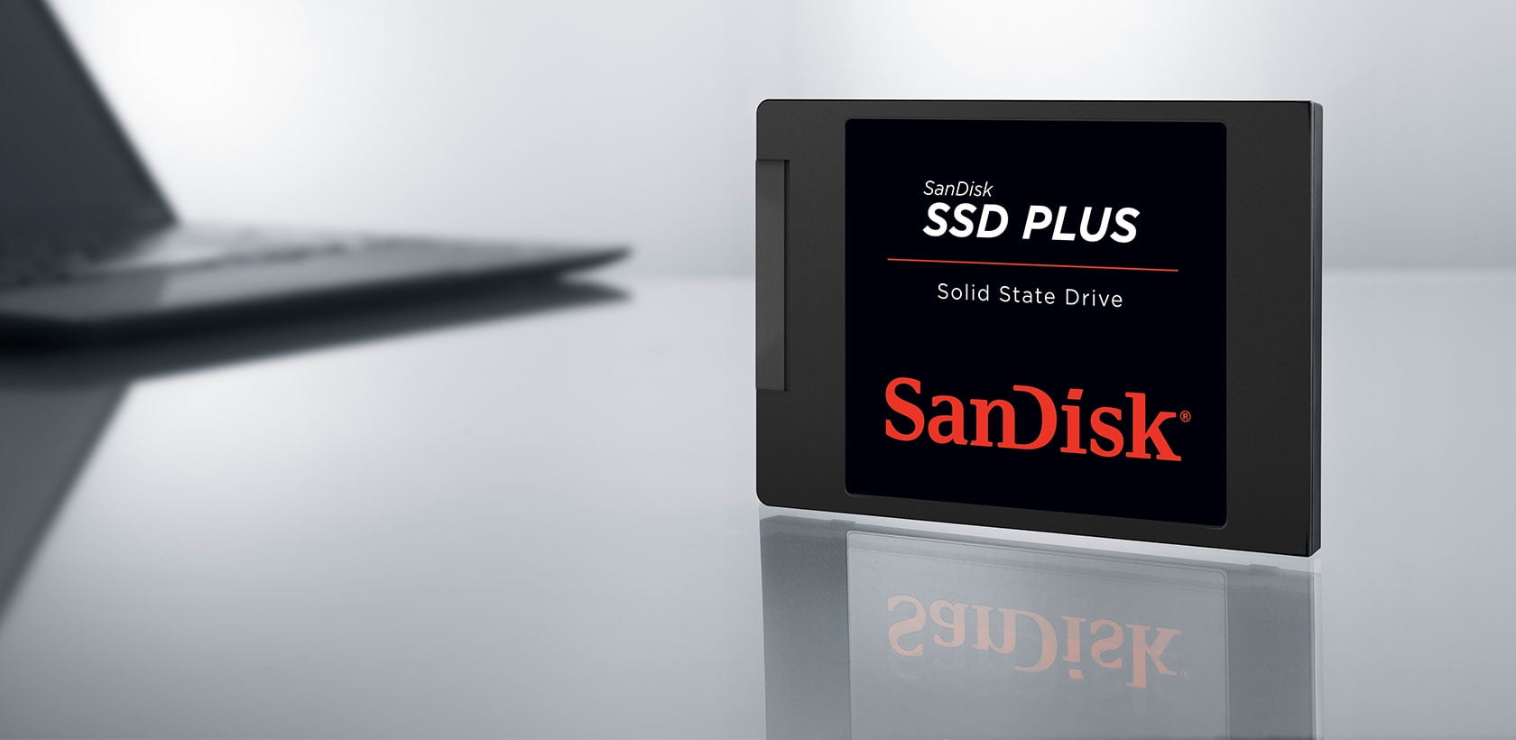 hånd sammenbrud fyrretræ SanDisk SSD Plus 2TB - Walmart.com