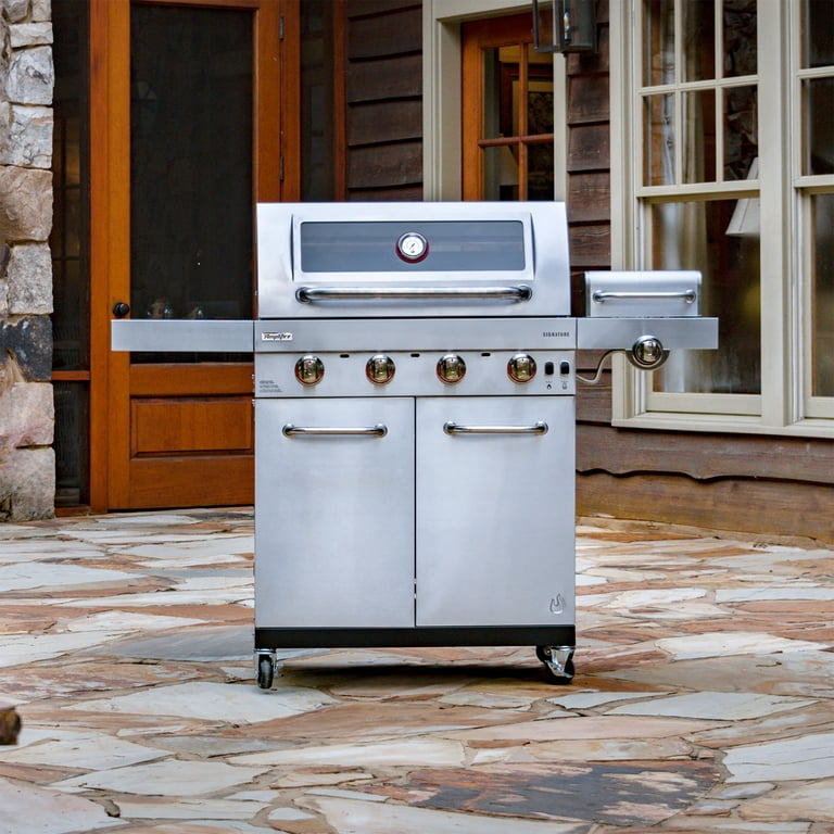 Charbroil® Signature Series™ Amplifire™ 4-Burner Gas Grill