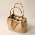 thumbnail image 1 of Bolso tote clásico para mujer, ideal como regalo, para ir de compras, al libre, en , en la o en el trabajo. Mango color caqui, 1 of 8