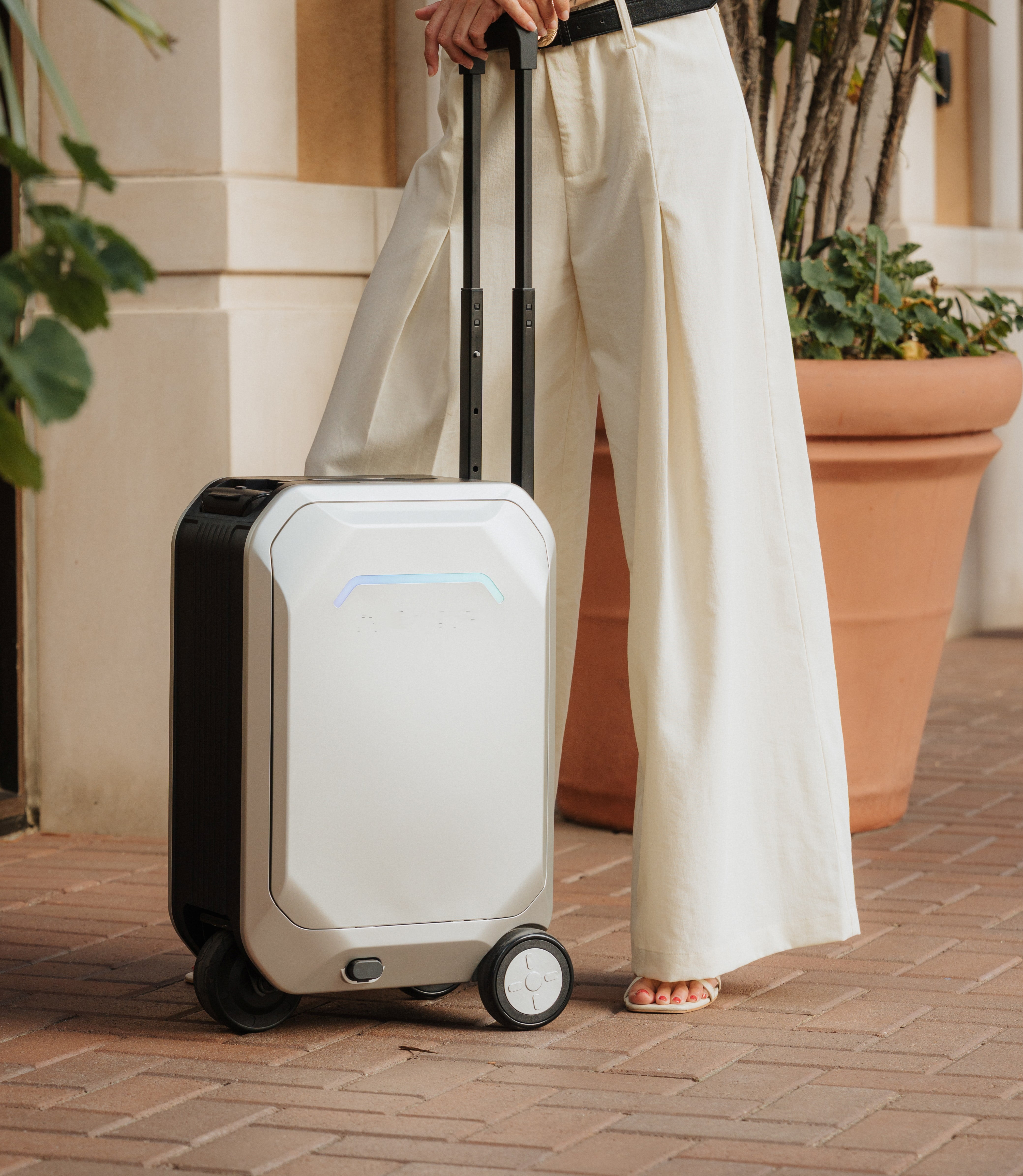 GOLUCKY 22" Smart Rideable Carry-On Luggage, Motorized Suitcase with App Control, TSA-Approved, Zipperless Hard Shell & Removable Battery for Air Travel, Silver