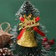 thumbnail image 4 of Juego de adornos para árbol de Navidad de 4 - Campanillas colgantes doradas, rojas y plateadas para decoración navideña • Colgantes de plástico • 5x4x4cm, 4 of 7