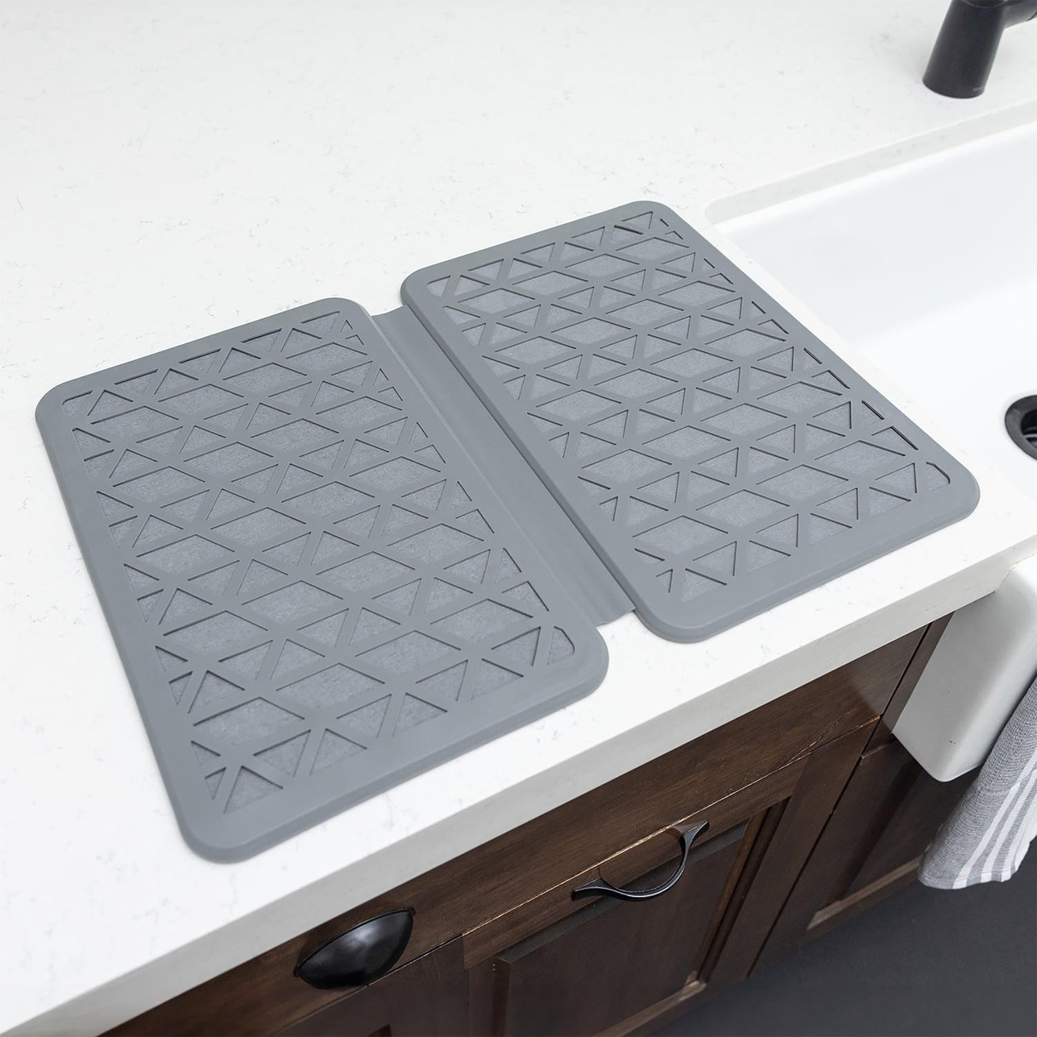 Better Houseware The Magic Dishmat II Stone and Silicone Quick-Dry Mat, 3417