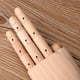 thumbnail image 2 of Mano izquierda de artista de madera Rojo Verde Ajustable, 2 of 5