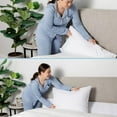 thumbnail image 2 of SnugStop El relleno original de cuña para cama entre la cabecera y el colchón, almohada triangular, relleno de cuña para cama, relleno para cabecera, tapones para cama, no pierdas tu almohada (complet, 2 of 5