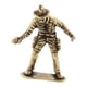 thumbnail image 4 of Estatua de soldado de latón pequeña, figura de luchador de escritorio en miniatura, escultura para Llevando sombrero de vaquero, 4 of 9