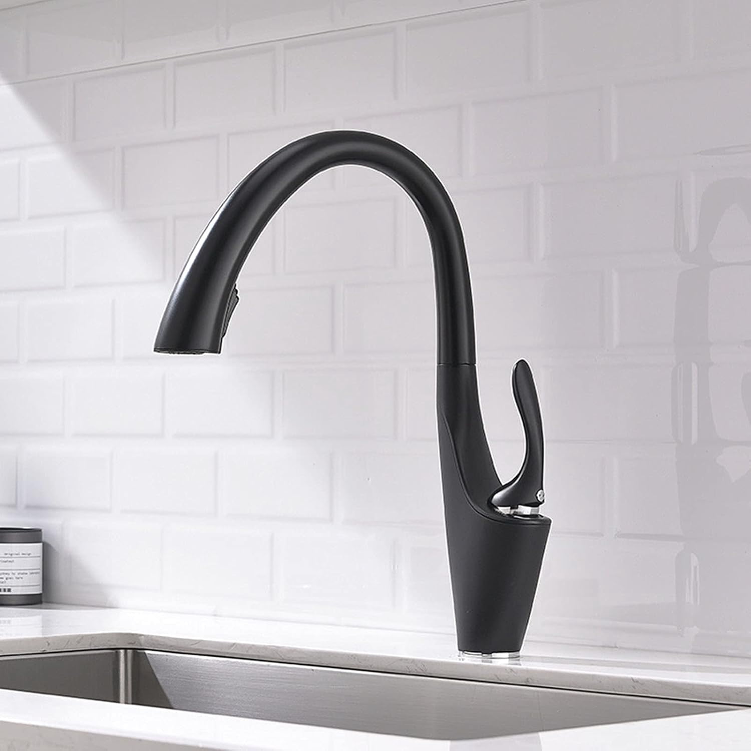 Kitchen Sink Solid Brass Hidden Pull-Out Kitchen Faucet with Dual-Function Sprayer, Swivel Single Handle Hot and Cold Water Kitchen Mixer Tap,Black