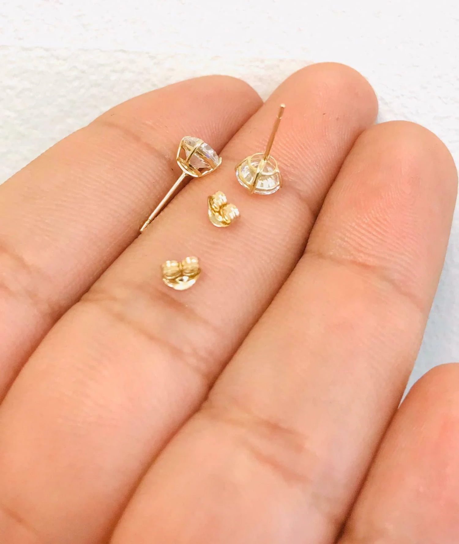 Childrens gold stud clearance earrings