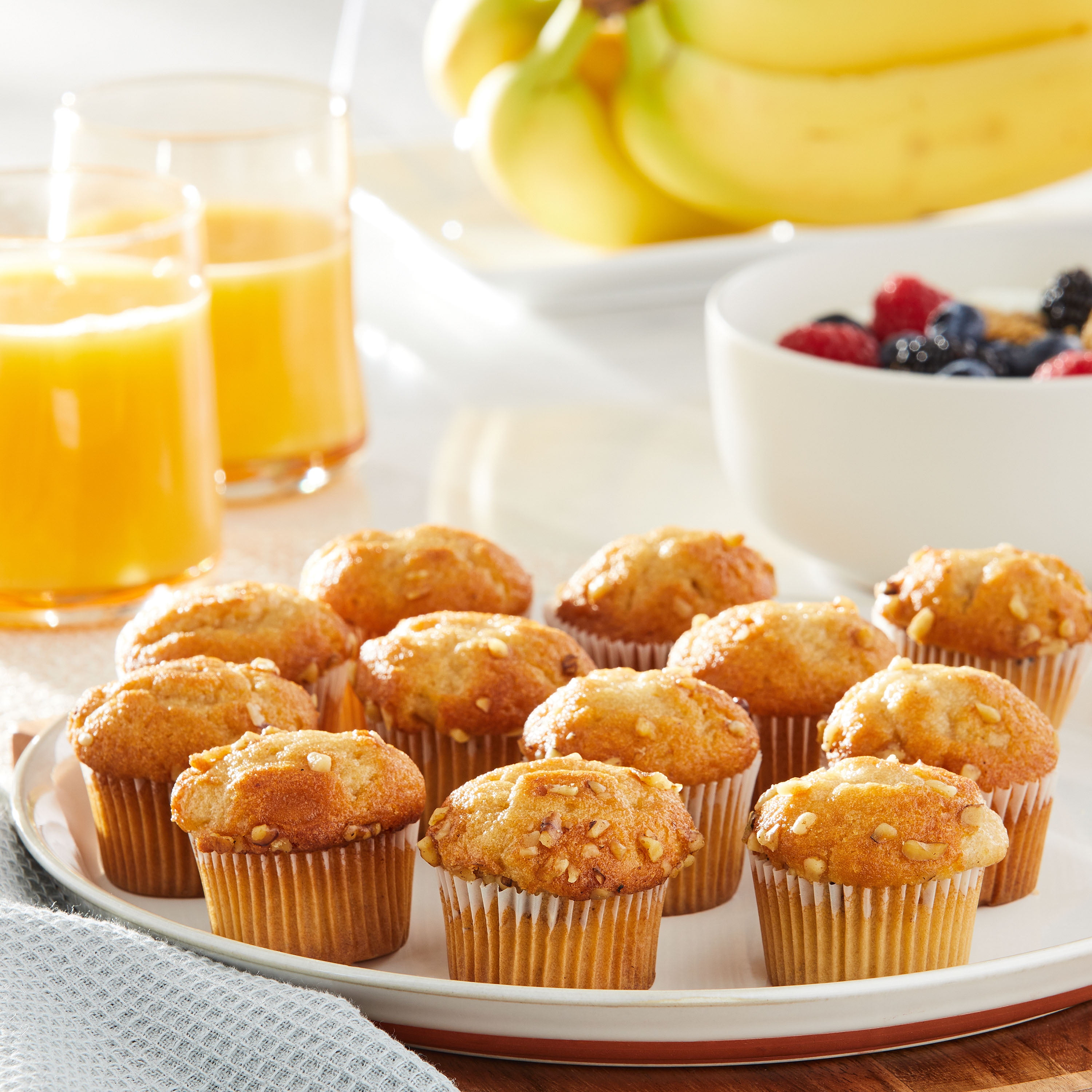 Freshness Guaranteed Mini Banana Nut Muffins, 12 oz Clamshell, 12 Count (Shelf Stable, Ambient)