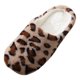 thumbnail image 2 of Pantuflas de felpa de leopardo para mujer y hombre, 2 of 8