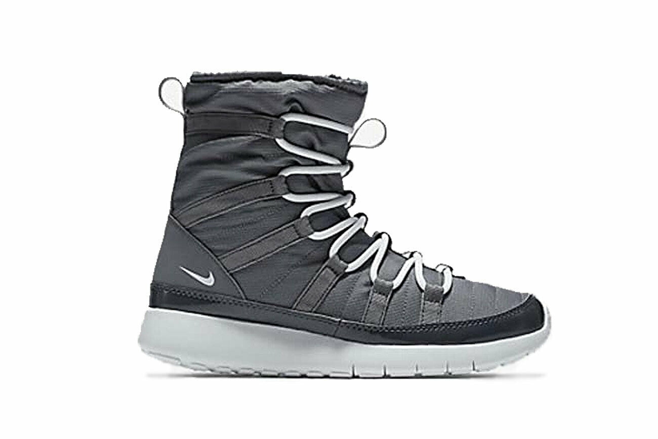 cuidadosamente combate Abandonado Nike Roshe One Hi Boots 807758 002 "Cool Grey" Big Kid's Winter Boots -  Walmart.com