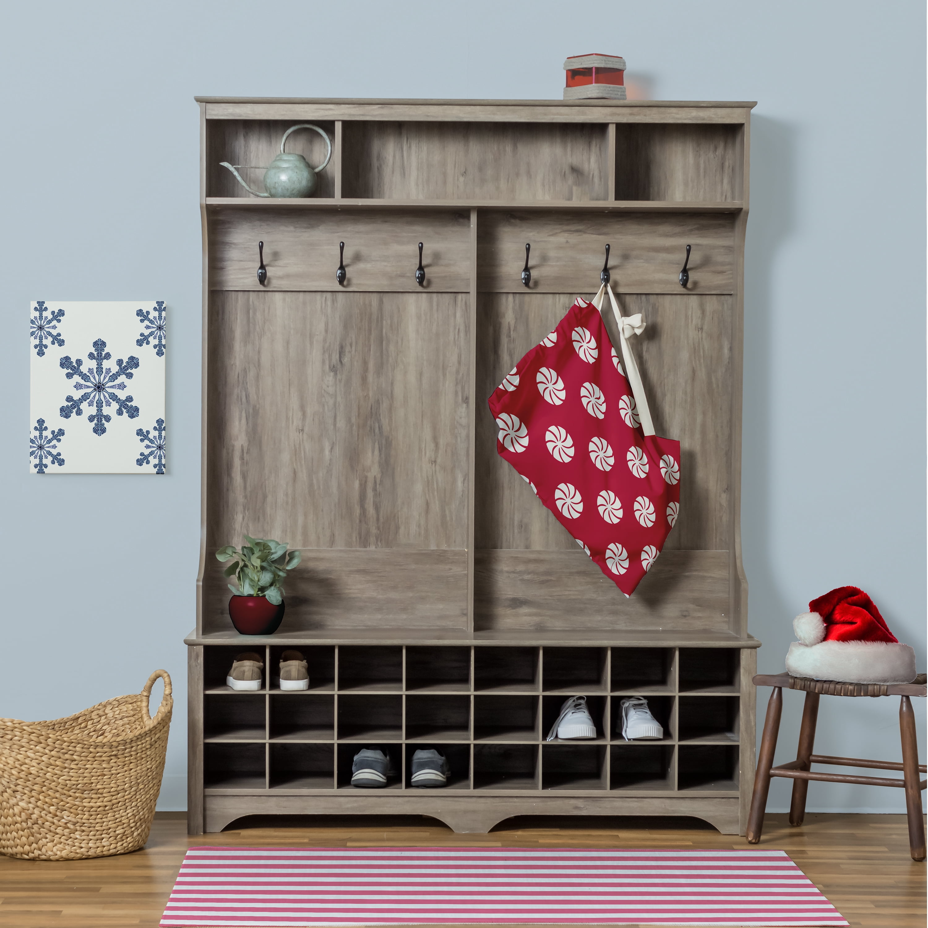 Simply Daisy Whirl of The Season Geometric 28 x 36 in Red Laundry Bag