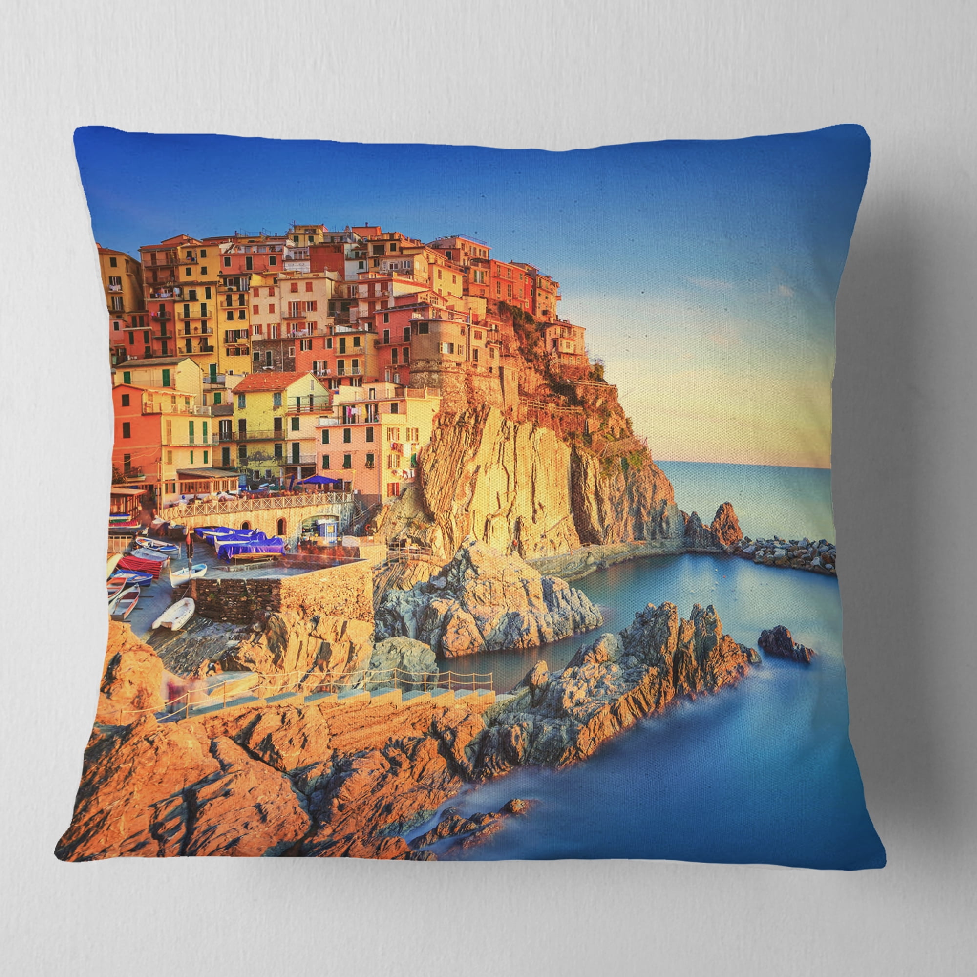Designart Manarola Village View At Sunset - Beach Photo Throw Pillow - 18x18