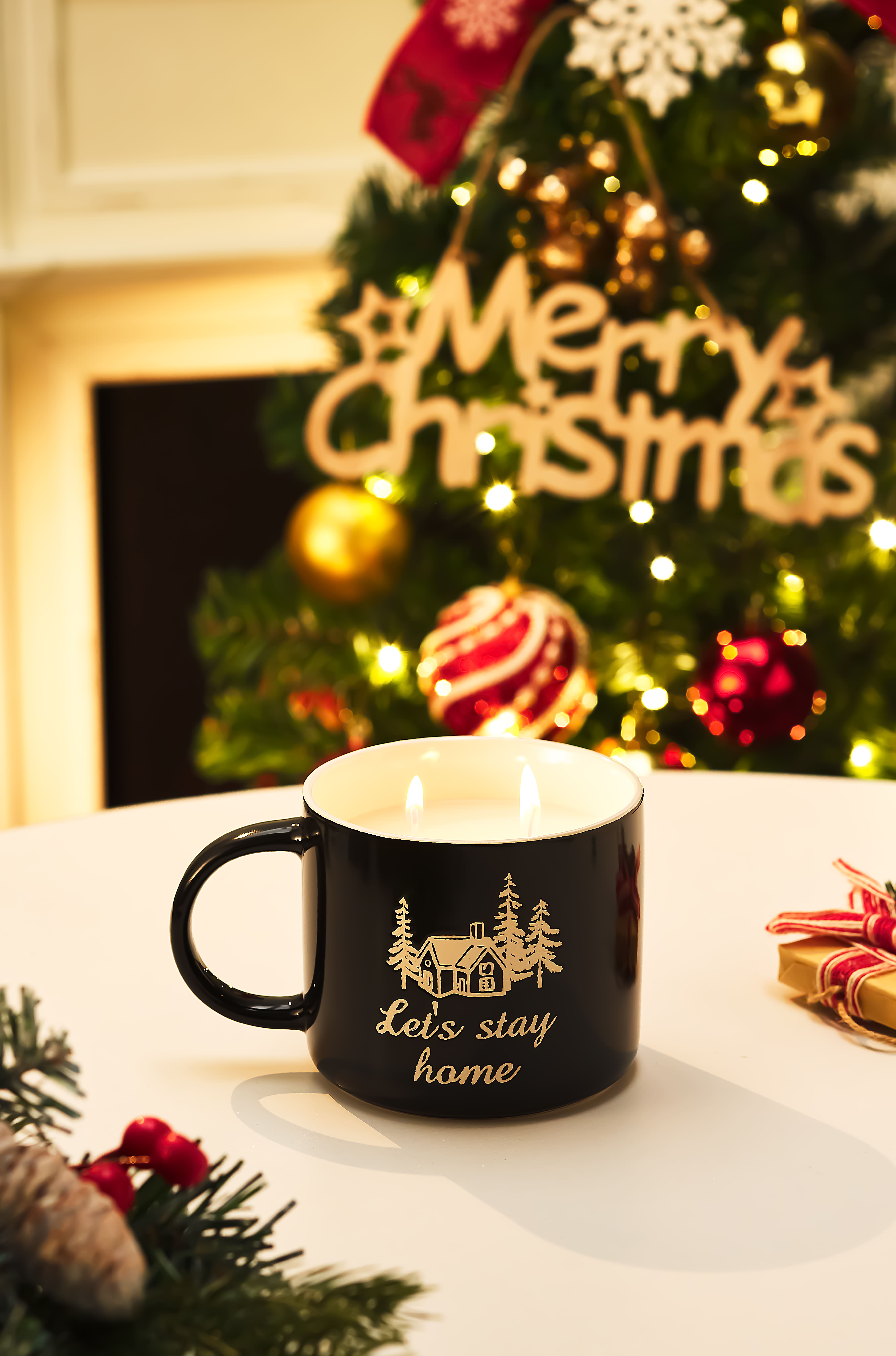 Mainstays 2-Wick 13-ounce Reusable Home Holiday Coffee Mug Scented Candle, Cozy Comfort