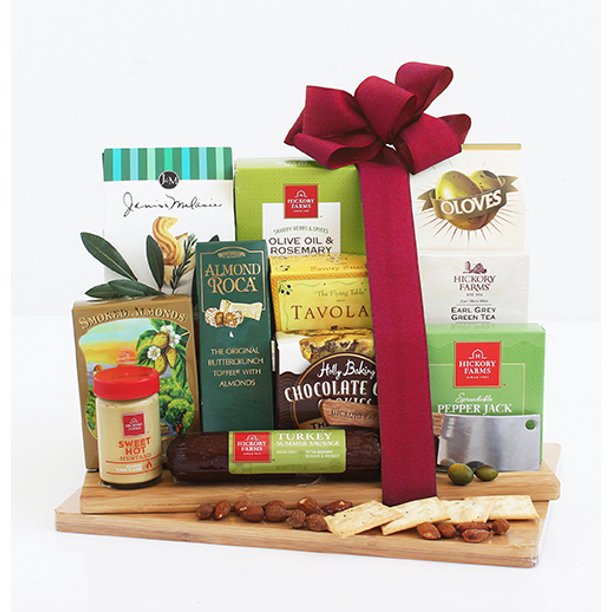 Hickory Farms Holiday Gift Ultimate Meat & Cheese Board, 13 pieces