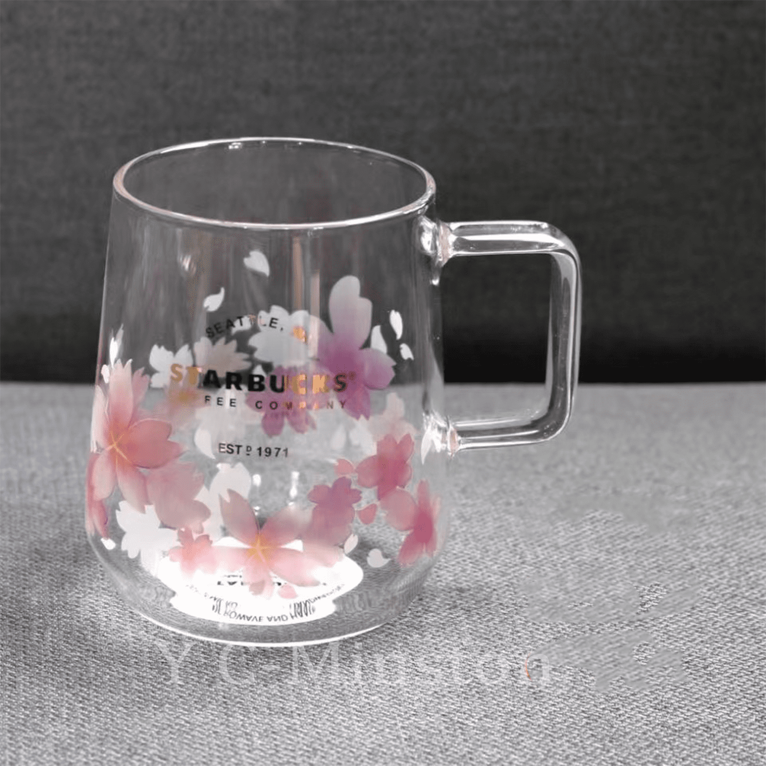 Starbucks 550ml/19oz Goddess of illusion Sakura Pink Glass Cup