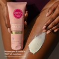 thumbnail image 3 of eos Collection Peau de Cachemire Crème pour le Corps Lisse Post-Rasage - Parfum Cachemire Vanille, Hydratation 72 Heures, 7 fl oz, 3 of 5