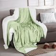 thumbnail image 2 of Colcha Sherpa Blanket Utopia Bedding, tamaño 127 x 152 cm, color verde salvia, 2 of 7