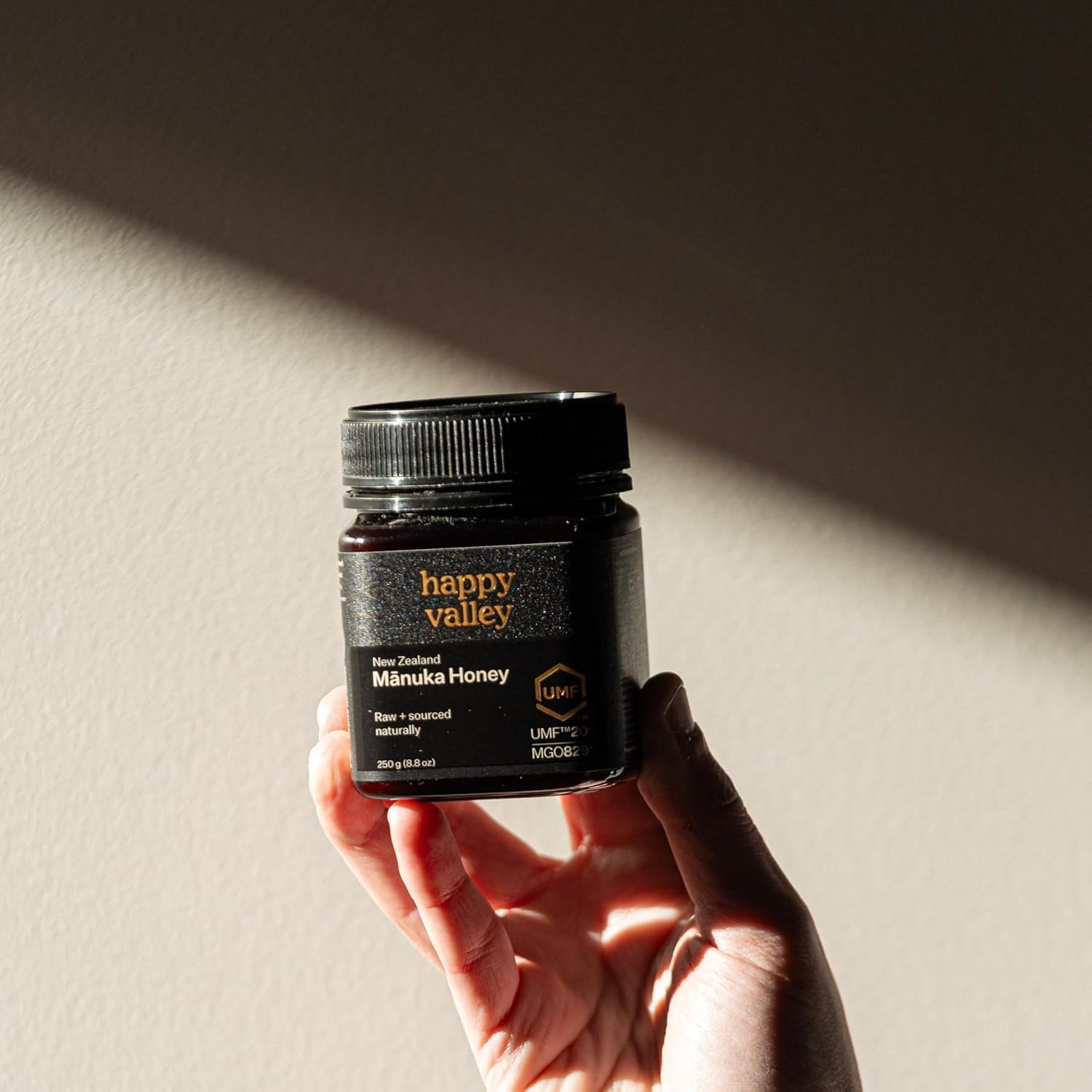 Happy Valley Manuka Honey - UMF 20+ (8.8oz, 250g) - Certified Raw New Zealand Mānuka - UMF 20+, MGO 850+