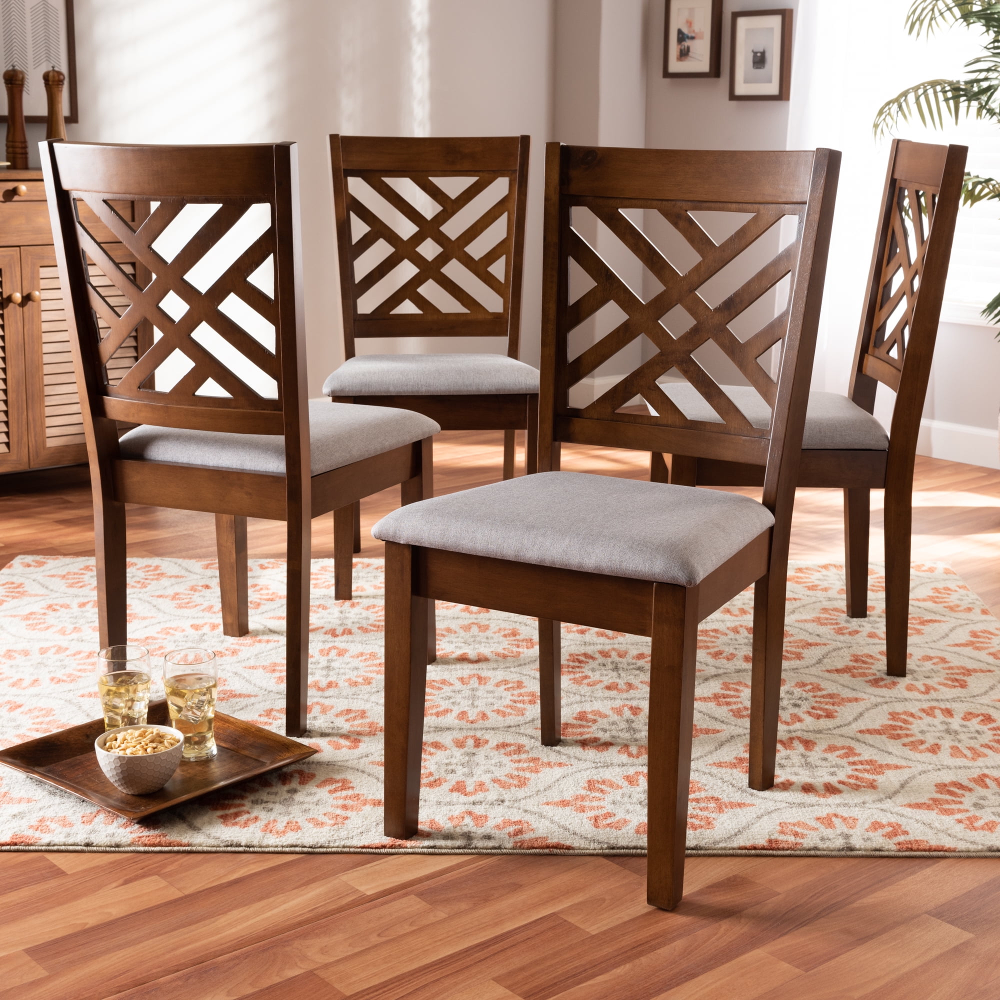 Creatice Chair Set with Simple Decor