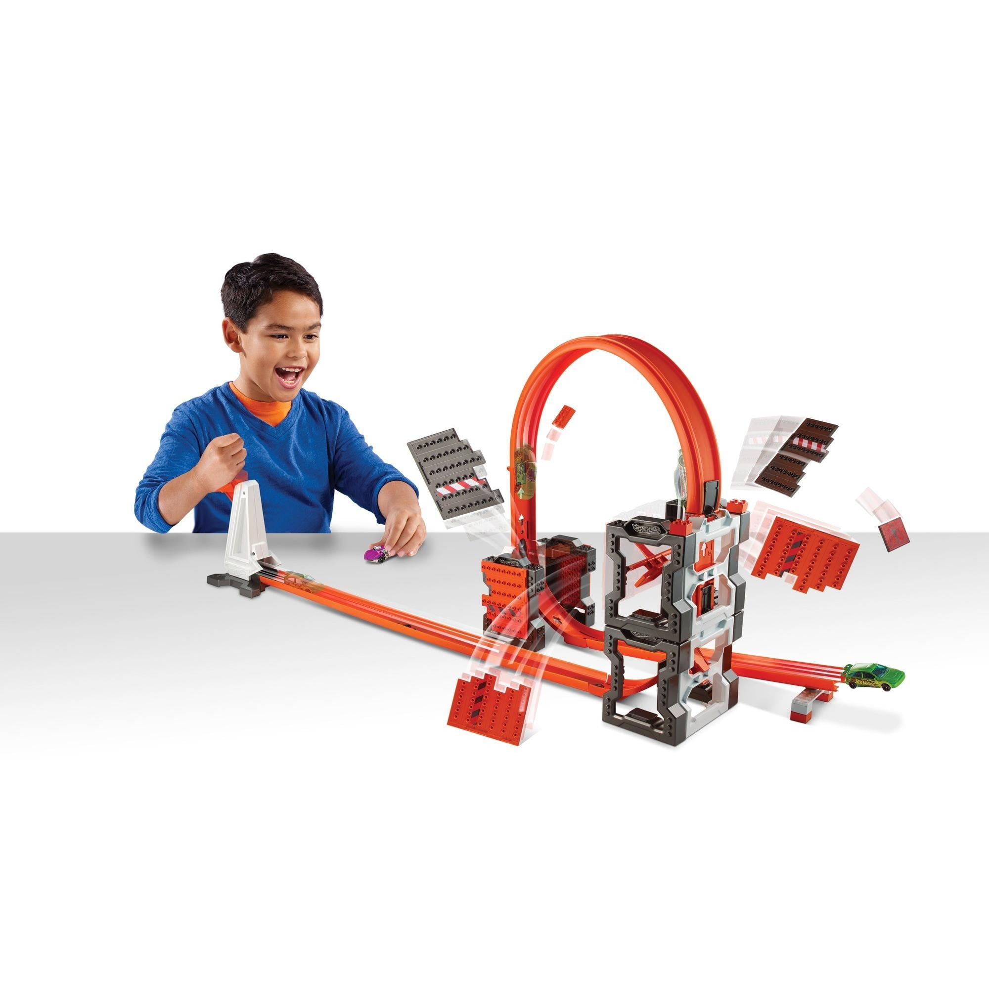 Hot Wheels Track Builder Construction Crash Kit