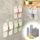 thumbnail image 1 of Organizador de almacenamiento de plástico gris para zapatos de pared sin punzón | Soporte para zapatillas ventilado y resistente a la humedad | Almacenamiento de zapatos para ahorrar espacio en una, 1 of 7