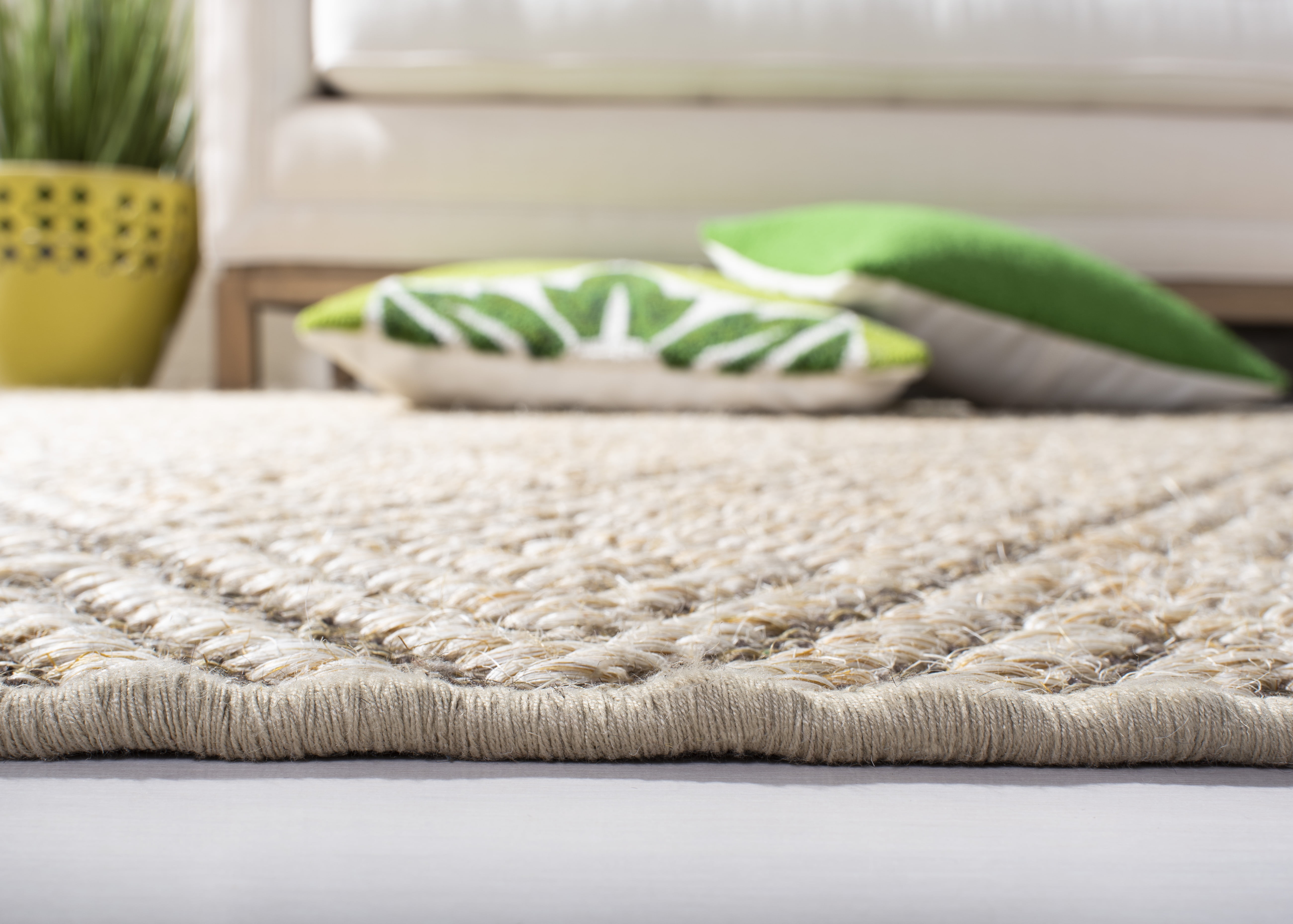 SAFAVIEH Palm Beach Stars Geometric Diamonds Sisal Area Rug, Beige/Brown, 9' x 12'