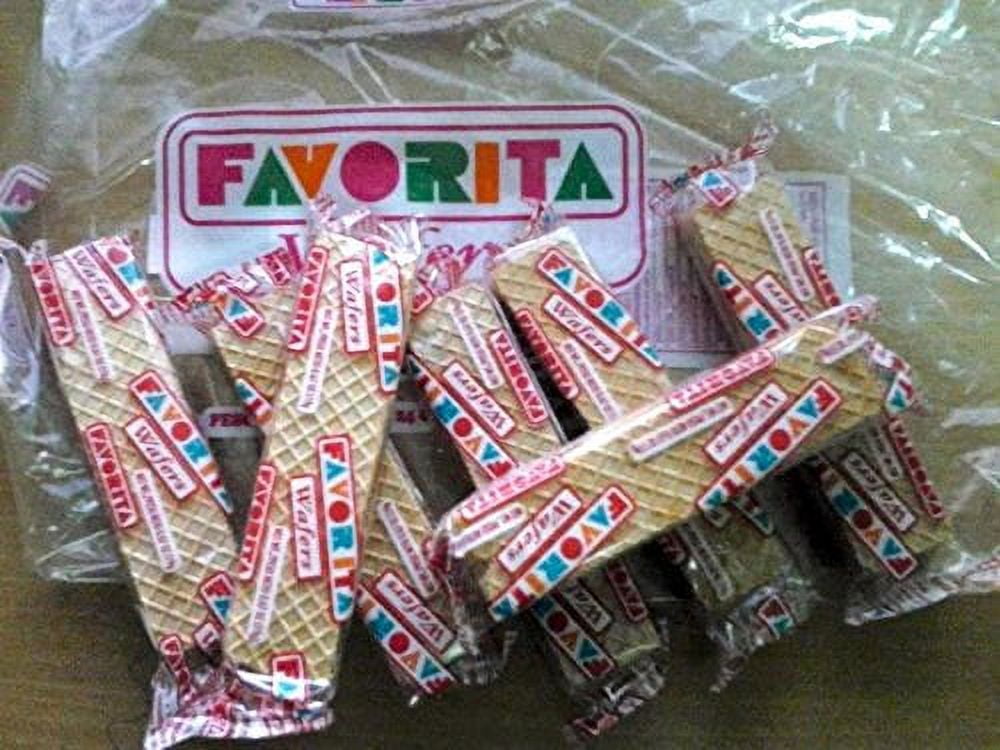 (3 pack) Favorita Wafers (Galletas Favorita) Puerto Rico's beloved wafer cookie - 1 pack of 24